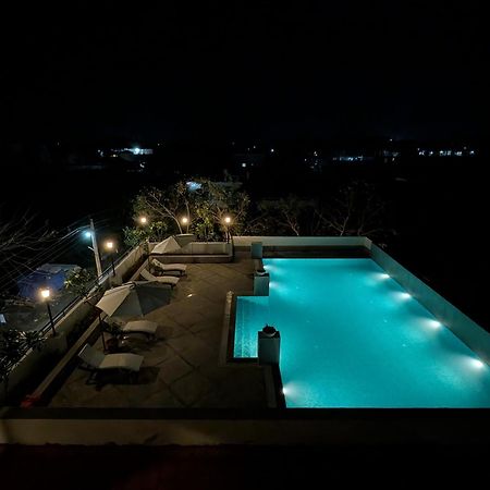 Aashreya Suites Tiruvannāmalai Esterno foto