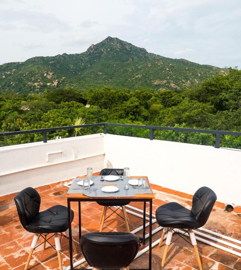 Aashreya Suites Tiruvannāmalai Esterno foto