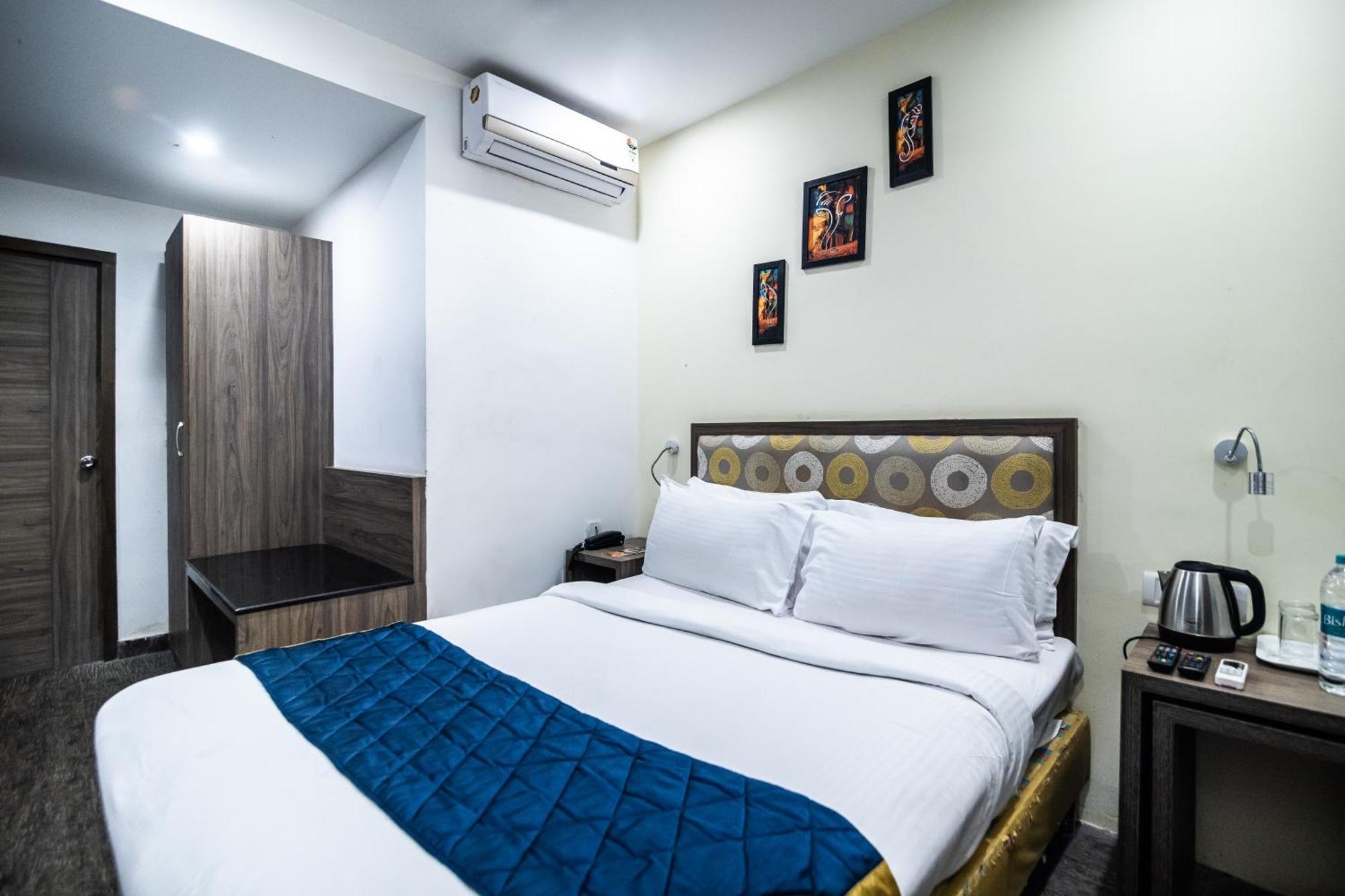 Aashreya Suites Tiruvannāmalai Esterno foto