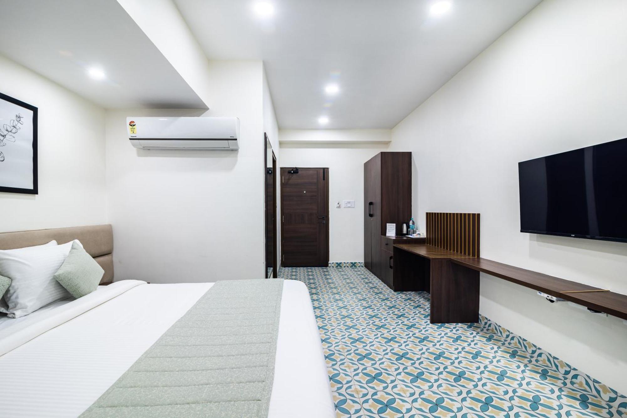 Aashreya Suites Tiruvannāmalai Esterno foto