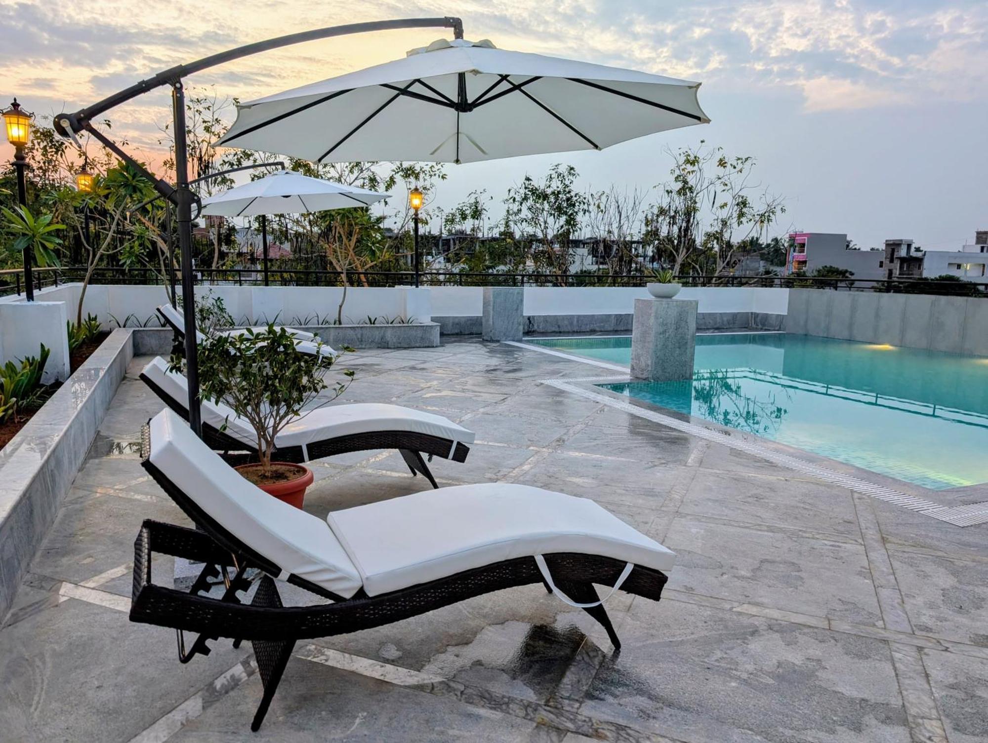 Aashreya Suites Tiruvannāmalai Esterno foto