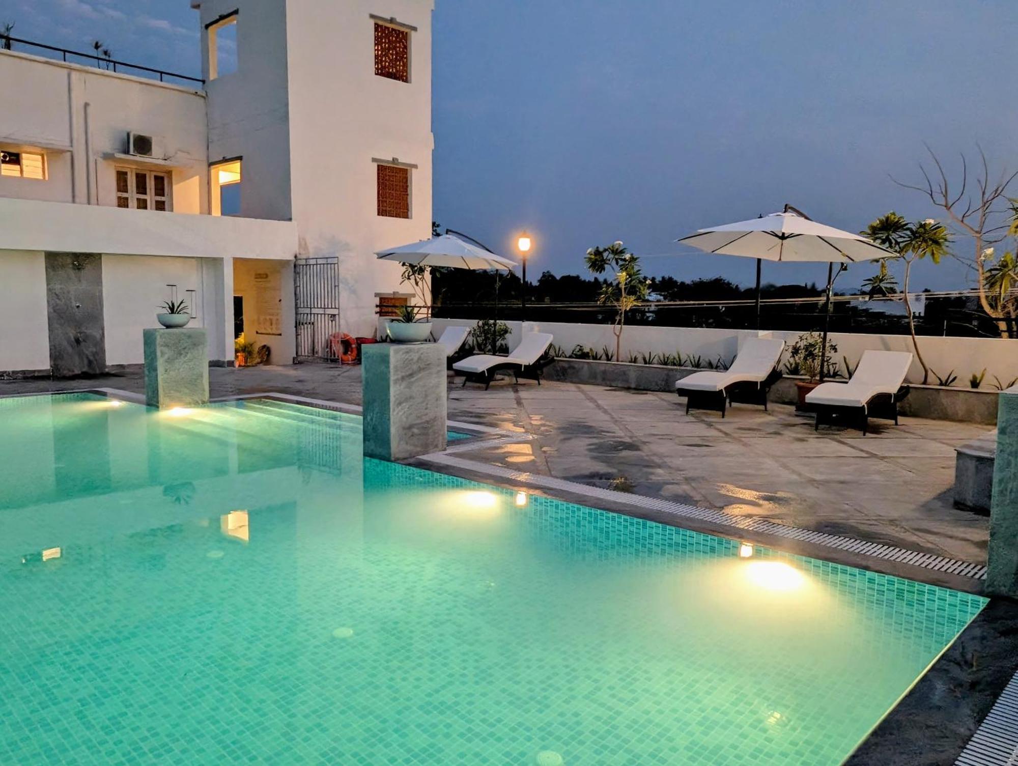 Aashreya Suites Tiruvannāmalai Esterno foto